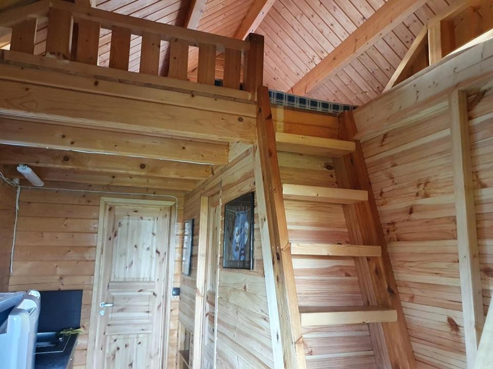 Paeevatalu Camping Hotel Vilusi Buitenkant foto