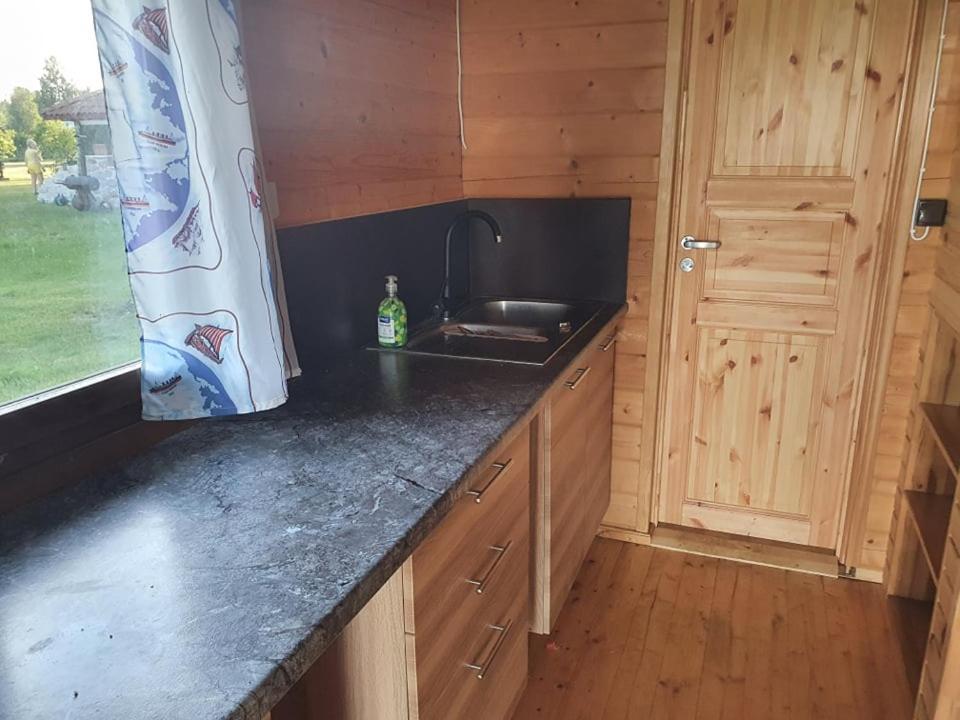 Paeevatalu Camping Hotel Vilusi Buitenkant foto