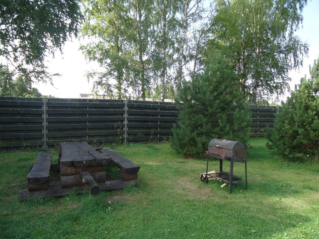 Paeevatalu Camping Hotel Vilusi Buitenkant foto
