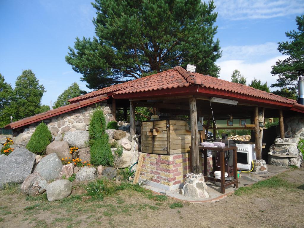 Paeevatalu Camping Hotel Vilusi Buitenkant foto